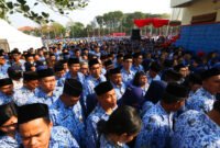 Guru PPPK penuh waktu berpeluang beralih menjadi PNS mulai Januari 2027 melalui tes kompetensi.(Foto: Ricardo/JPNN.com)
