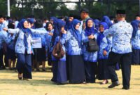 Guru PPPK berpeluang beralih menjadi ASN pusat dan mengikuti seleksi PNS pada 2027.