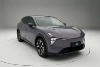 Xpeng Mona L05 hadir dengan desain sporty, fitur modern, dan pilihan penggerak EV serta EREV.(Foto : Carscoops)
