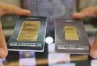 Daftar harga emas Antam, UBS, dan Galeri24 di Pegadaian pada Senin, 19 Oktober 2026.(Foto : Liputan6.com/Angga Yuniar)