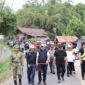 Wali Kota Alfin bersama Wakil Wali Kota Azhar Hamzah dan jajaran Pemkot Sungai Penuh mengikuti Goro Akbar bersama masyarakat.