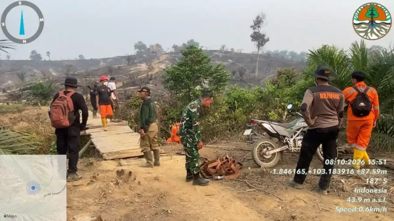 Kebakaran di kawasan Tahura Sultan Thaha Syaifuddin Jambi menghanguskan sekitar 30 hektare lahan pada Kamis (8/10/2026).(Foto : Dok.BPBD Batang Hari)