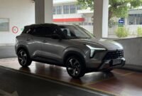 Mitsubishi XFORCE Ultimate non-hybrid menjalani pengujian konsumsi BBM rute Jakarta-Bandung pulang-pergi.(Foto: Muhammad Hafizh Gemilang/detikcom)